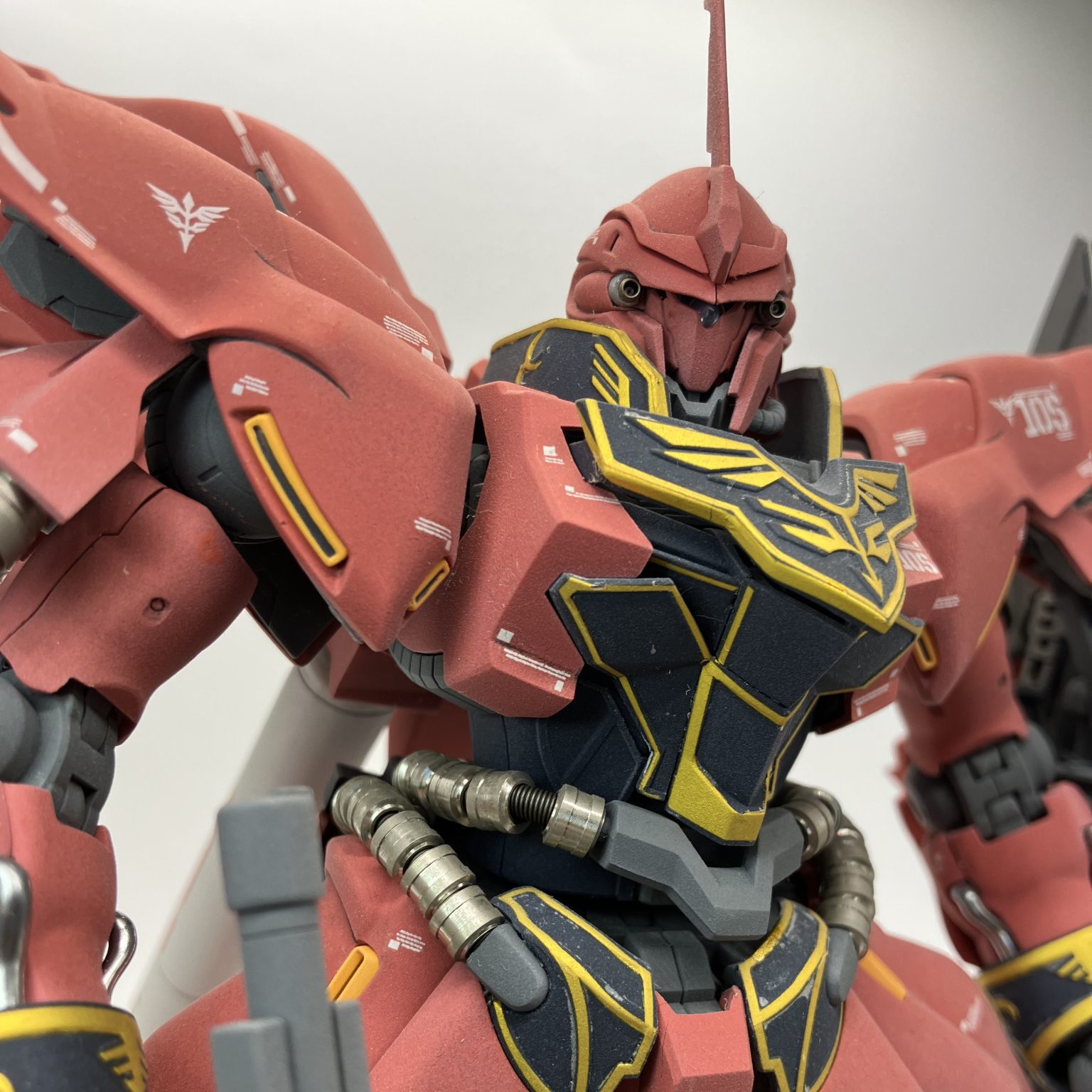 MGシナンジュ全塗装+メタルパーツ｜ASURさんのガンプラ作品｜GUNSTA