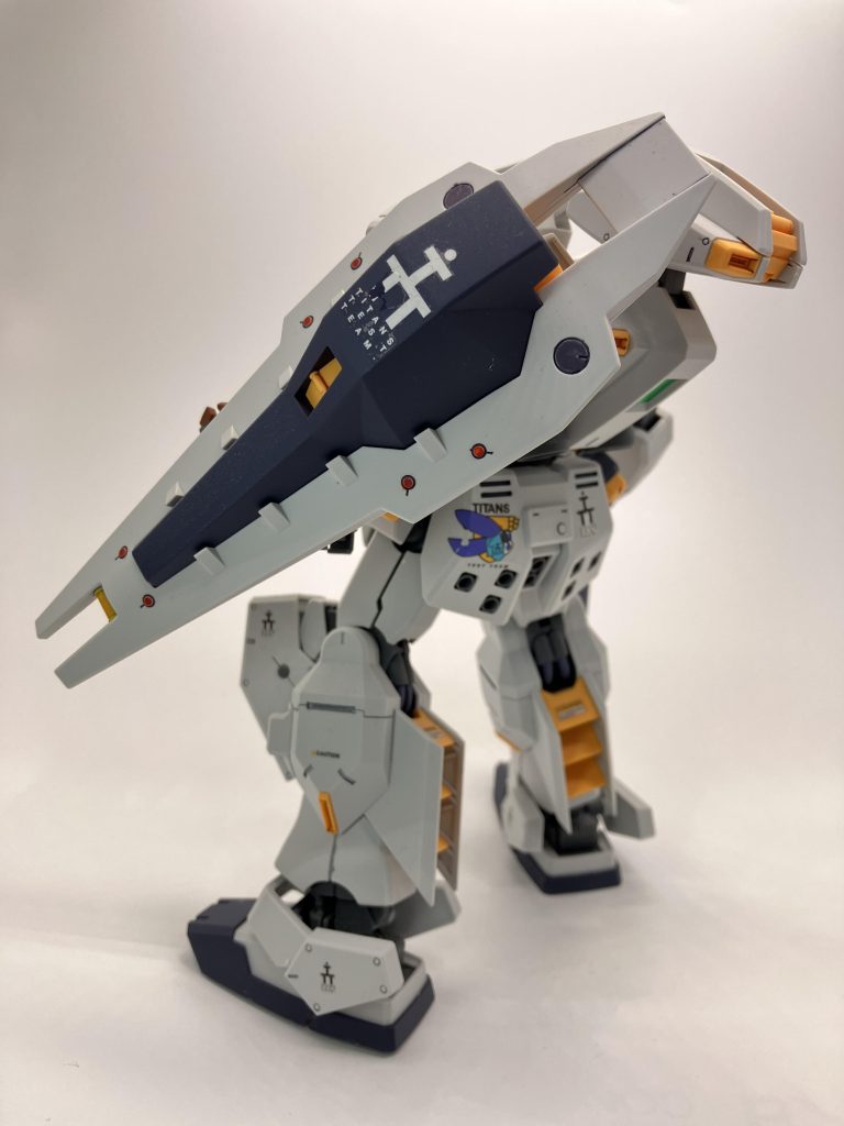 足りない色はガンダムマーカーで補います🥳