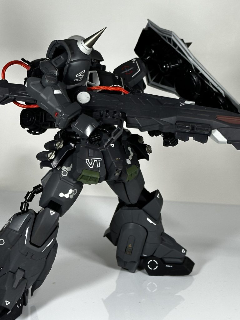 オルトロス構えると収まりが悪い💦　折角のメイン武器なのに…この辺を上手いこと撮影できる様になりたい。