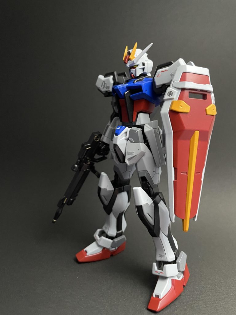 充電式エアブラシでろくに調べもせずに塗りはじめたもので塗っては色を落とし塗っては色を落とし...