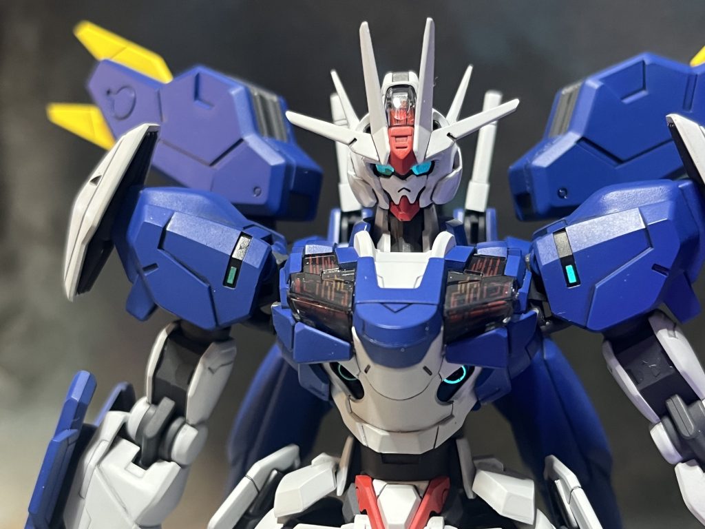 エアリアルは歴代ガンダムの中でも目が大きめの印象！