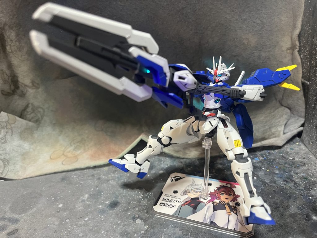 これは定番のポージングですね。