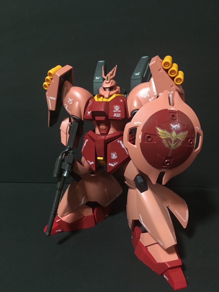 おまけで ヤクトドーガ肩バージョンです。過去に作成したサイコミュ試験型ゲルググJのパーツを流用してます。