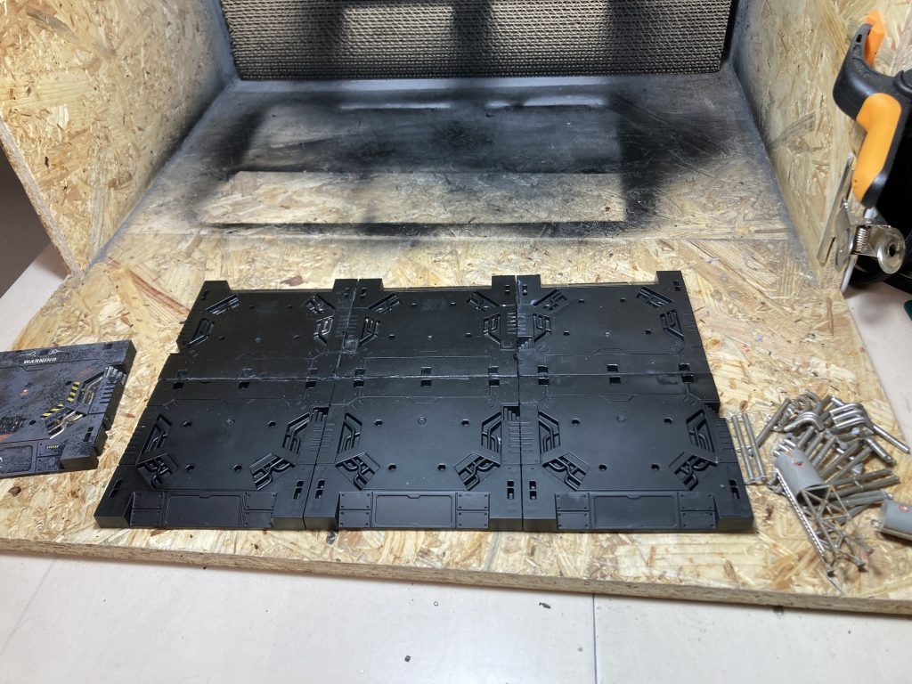 デミトレーナー–2枚目/制作者：@ojiharo