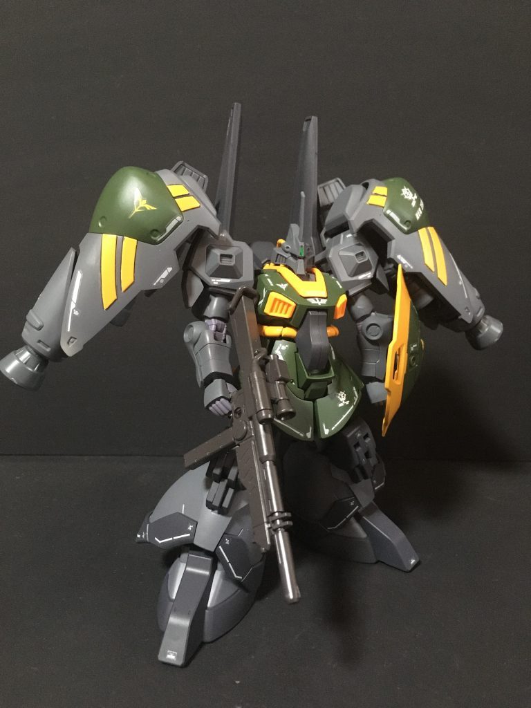 右正面ショット