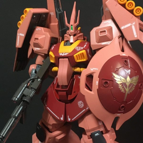 HGシャア専用　ヤクト・ディジェ