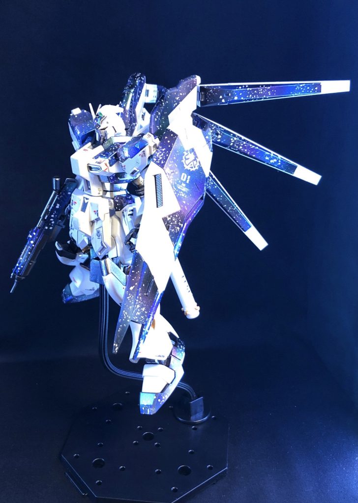 HG Hi-ν GUNDAM–4枚目/制作者：Ken