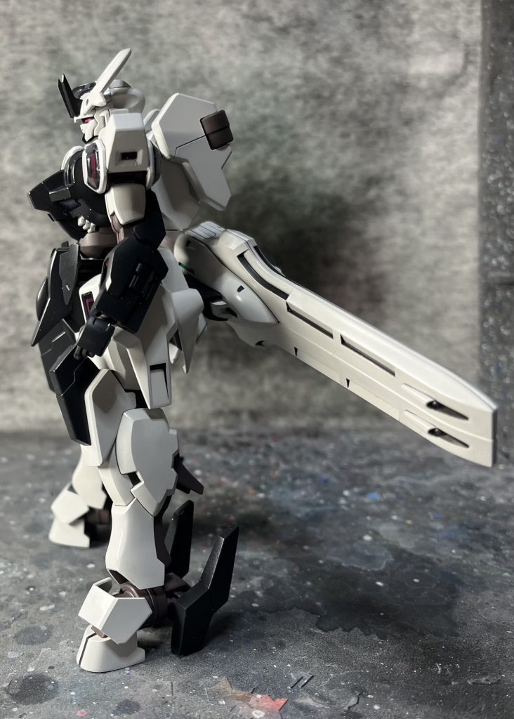 ダクト類はマスキングで塗装しました。