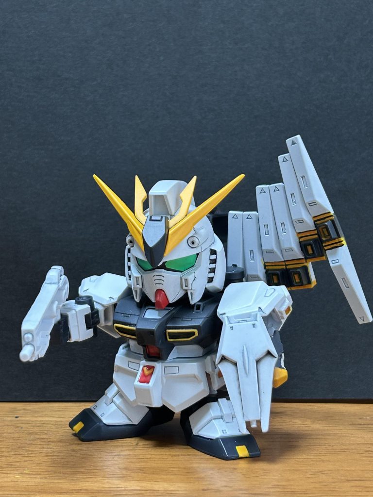 加工はアンテナ部分のシャープ化だけですが、とにかくニューガンダムはカッコイイ✨お気に入りです。