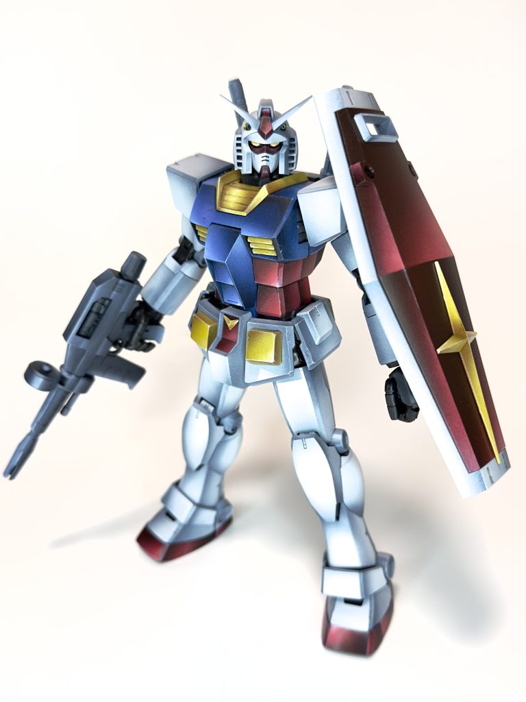 立たせるとこんな感じです。1枚目の写真に全てを注いで何度も撮り直してます。