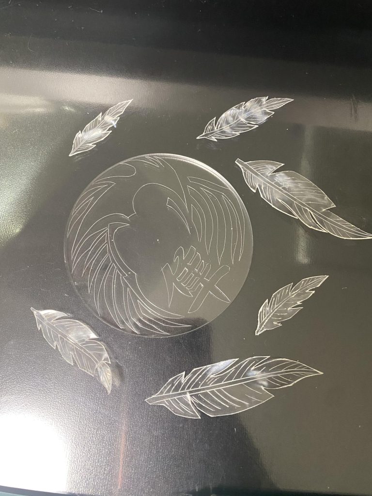 台座もセリアのアクリル版で自作