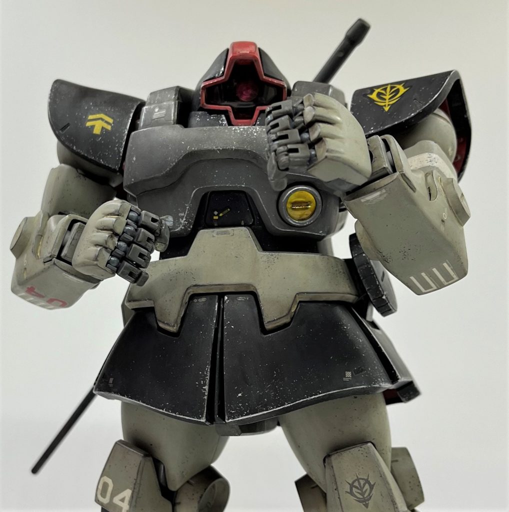 完全上位互換のVer.1.5が存在する今日ですが、大型手首パーツは1.0の専売特許なので、まだ一応1.0の存在価値は残っている感じですかね。アクションポーズを取らせる上では1.5に大きく間を開けられますが、そもそも1.0がオーパーツレベルの完成度を誇るキットなので、こっちもいまだ現役感はバリバリです。