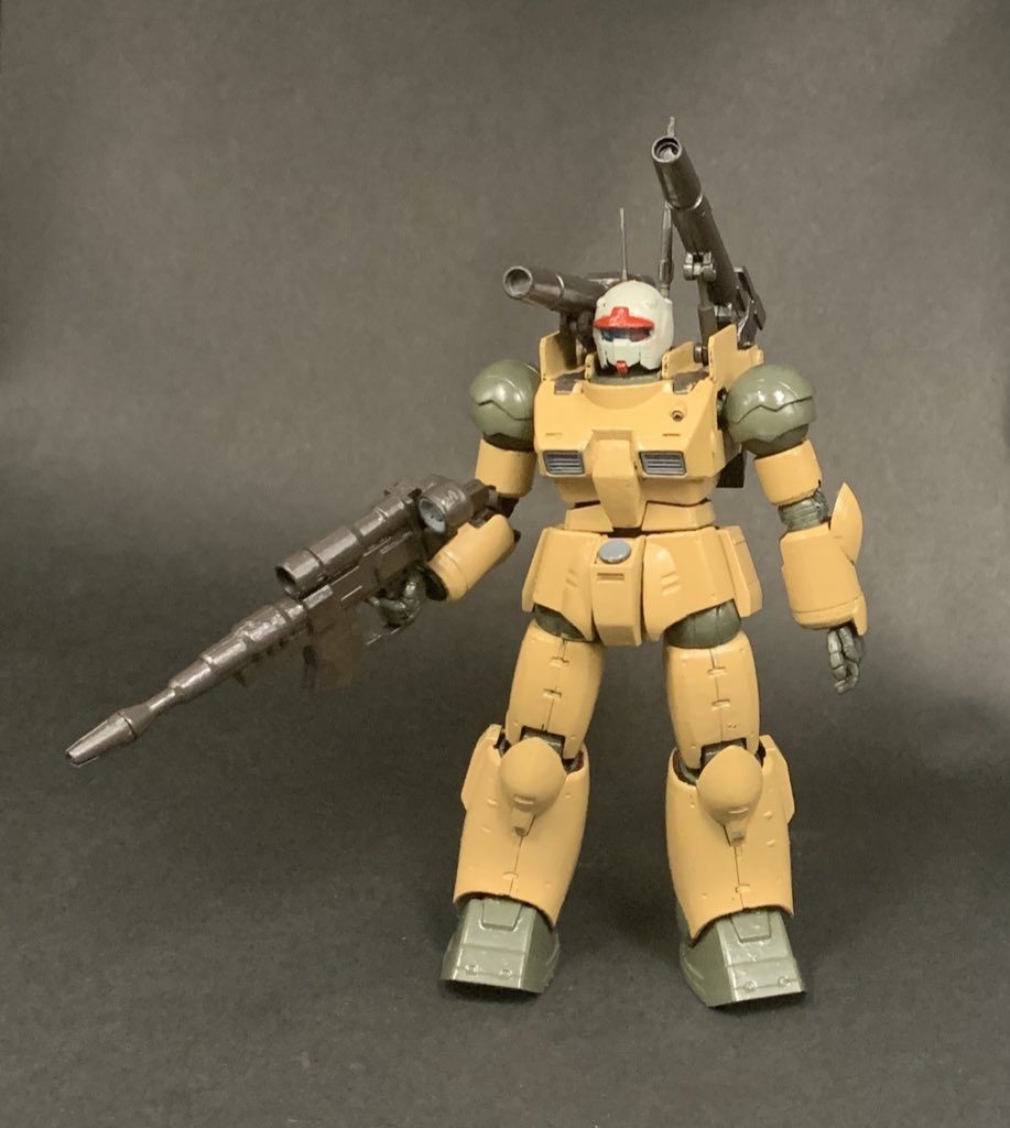 模様なしの状態このカラーリングにデカール貼るのもいいよね