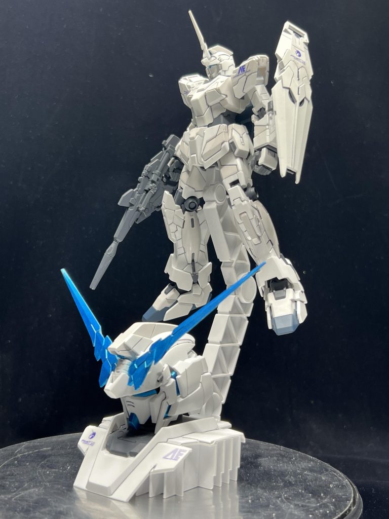 所属している模型チームのコンペ用に今回作製しました！デストロイモードが丁度再販されましたが、せっかくなので以前、知人から頂いたディスプレイベースを作製しました！