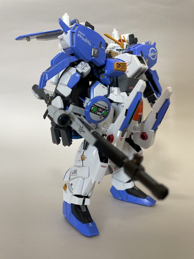 ビーム・スマートガンもカラーリングを寄せています。横持ちさせたくてネオジム磁石を仕込んでいます。