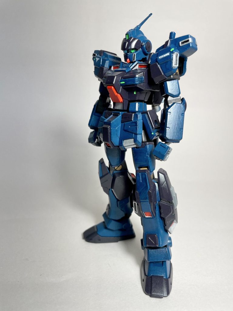 赤はアクリルガッシュのパーマネントスカーレットです。