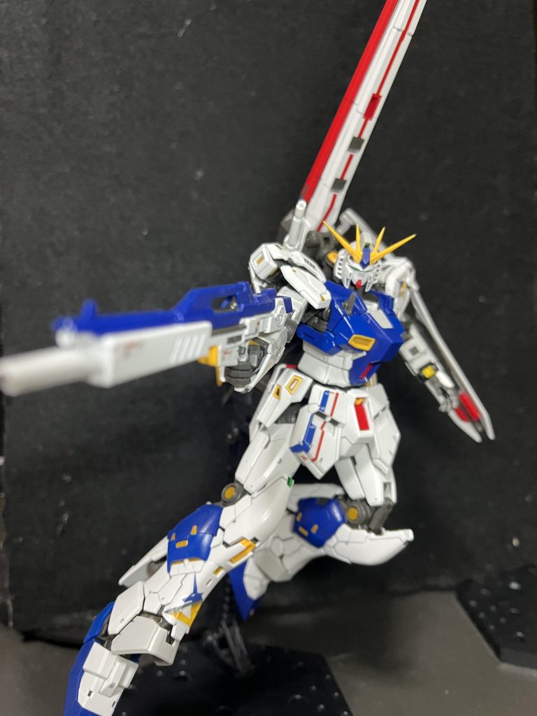 今回はスミ入れトップコート(半光沢)のみで仕上げました