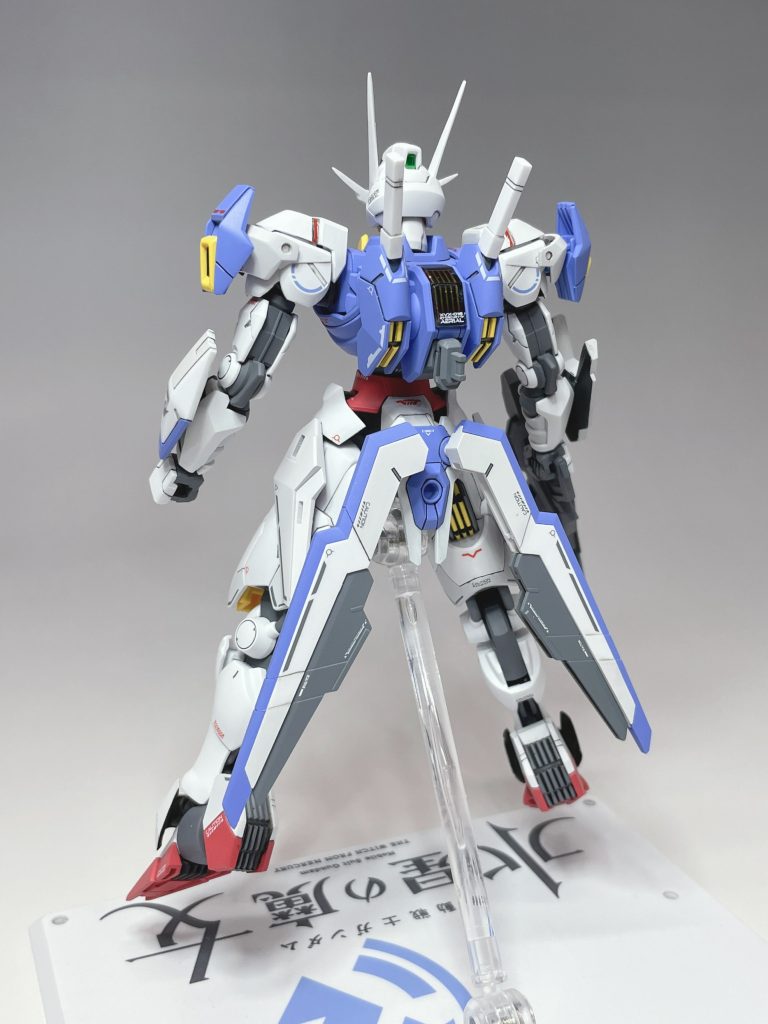 最後に、フライトユニットなしの背中も載せておきます。