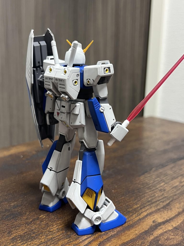 兎に角ツインアイ周りや、バーニア関係の塗り分けがえげつないキットだなというのが、印象的。これと言った面白みなどはないですが、良かったら見てやってくださいm(_ _)m完成年月日:2023/6