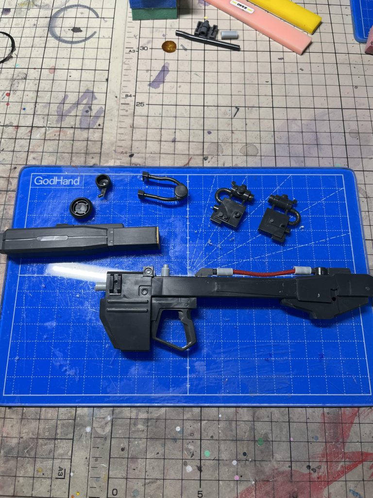 ビームバズーカは分割しました。ネオジム磁石で脱着可能です