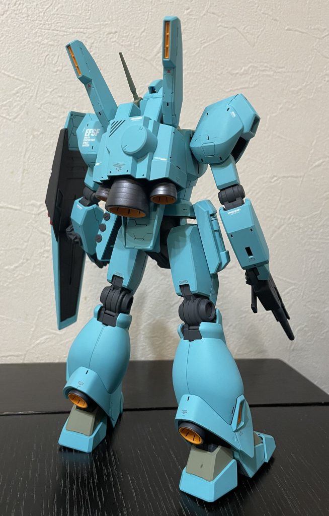 バックパックもD型ジェガンよりブラッシュアップされてない感があるかもです。😅