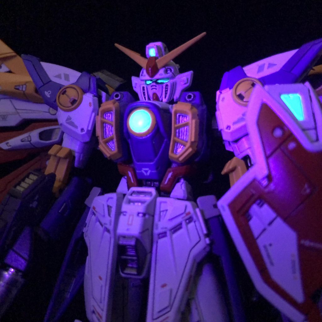 RGウイングガンダム改修型–5枚目/制作者：@plamocross