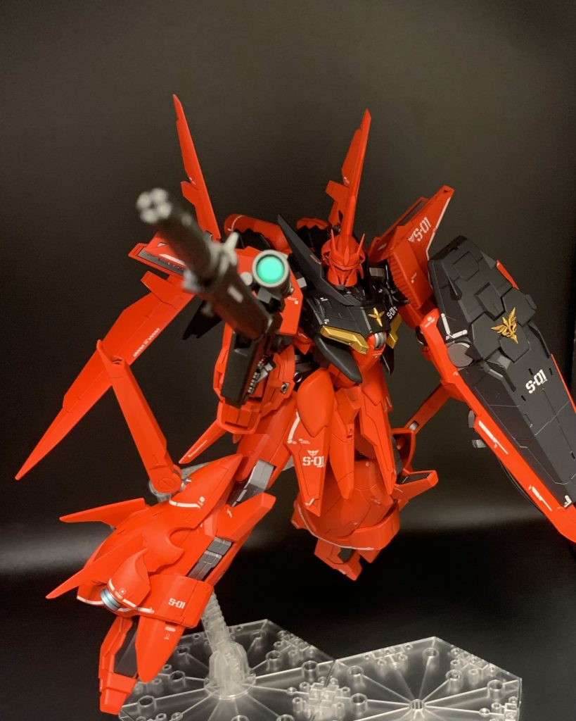 私の撮影ブースが小さいサイズのためポージングが限界です笑