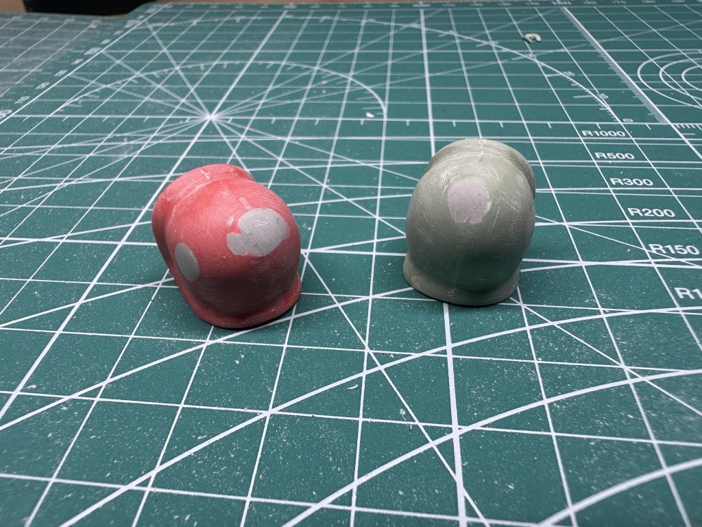 ぶった斬った部分にパテを埋めて削ります