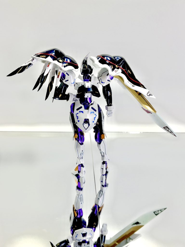 最後に塗装レシピをば。バインダーは初めてまともにマスキング塗装に挑戦してます💦・白…白→アメジストパープル・黒…黒→プリズムブルーブラック・金…白→スタブラ金・紫→黒→GXメタルバイオレットという訳で以上です！ありがとうございました！最終回盛り上げていきましょい😆✨