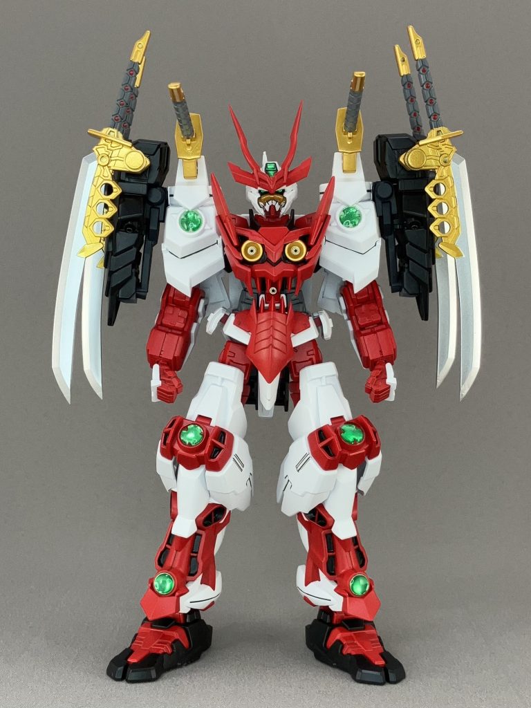 頭頂部と緑色の丸パーツはUVレジンで立体的にしました。