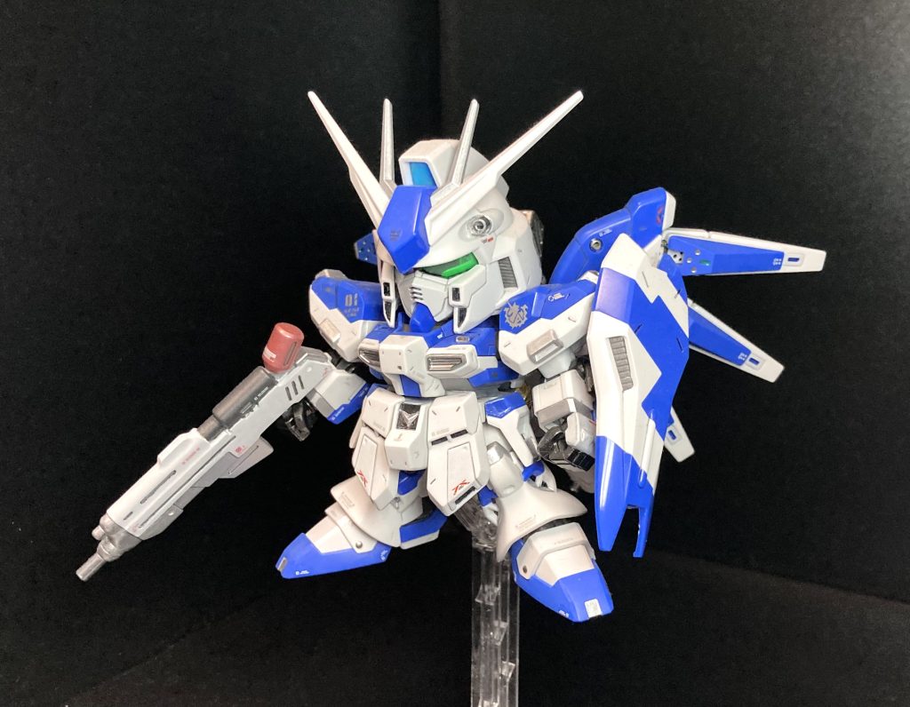 正面から一枚ライフルのオレンジがオシャレポイントな〜