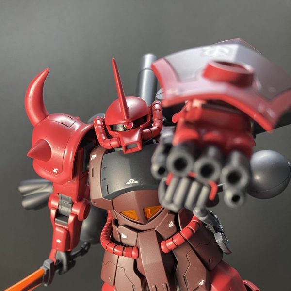 シャア専用グフ