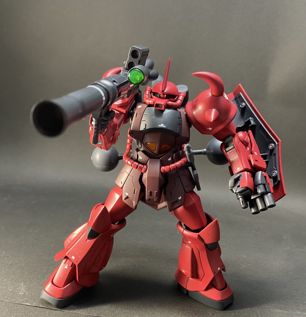 ザクバズーカも装備。