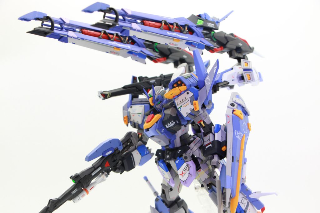 MG  1/100 デュエルガンダム(アサルトシュラウド)–5枚目/制作者：モスコミュール