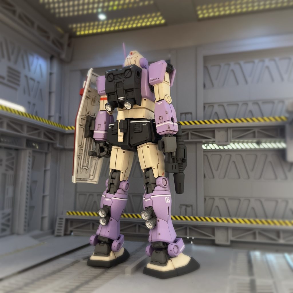 バックショットやっぱり、オリジン系ジムはスタイリッシュでかっこいいです。そのままで十分カッコ良く、イジる所が無いキットですね。