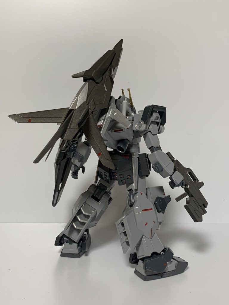 ダイバーT.KがGBNでの普段使い用に制作した専用機。汎用性を重視した結果、原型機からの機能をそのまま採用している。原型機と比べて見た目は多少変わっているが、性能的に飛び抜けたものは無く、癖が無くて使いやすい。