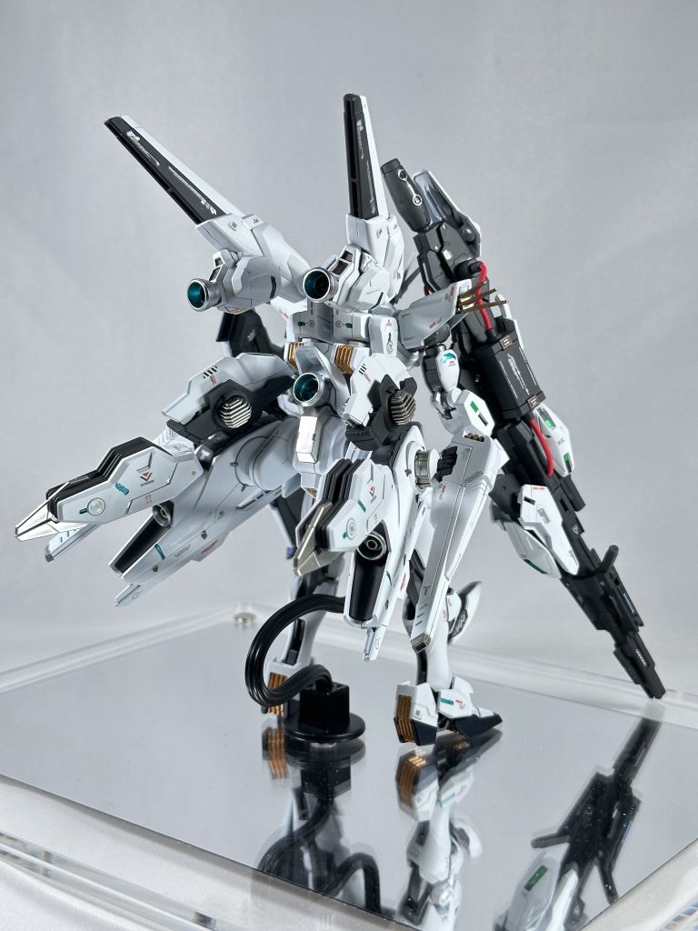 GUNDAM SALVATORE–2枚目/制作者：3ALICE9