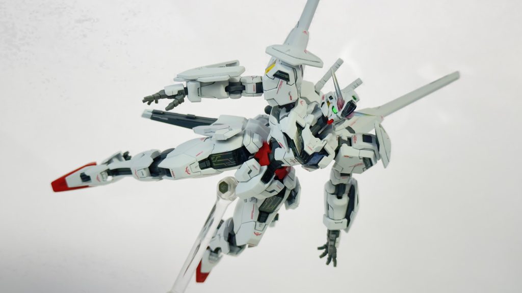 ビットオンシルエットが一気にトゲトゲしくなって好きですね