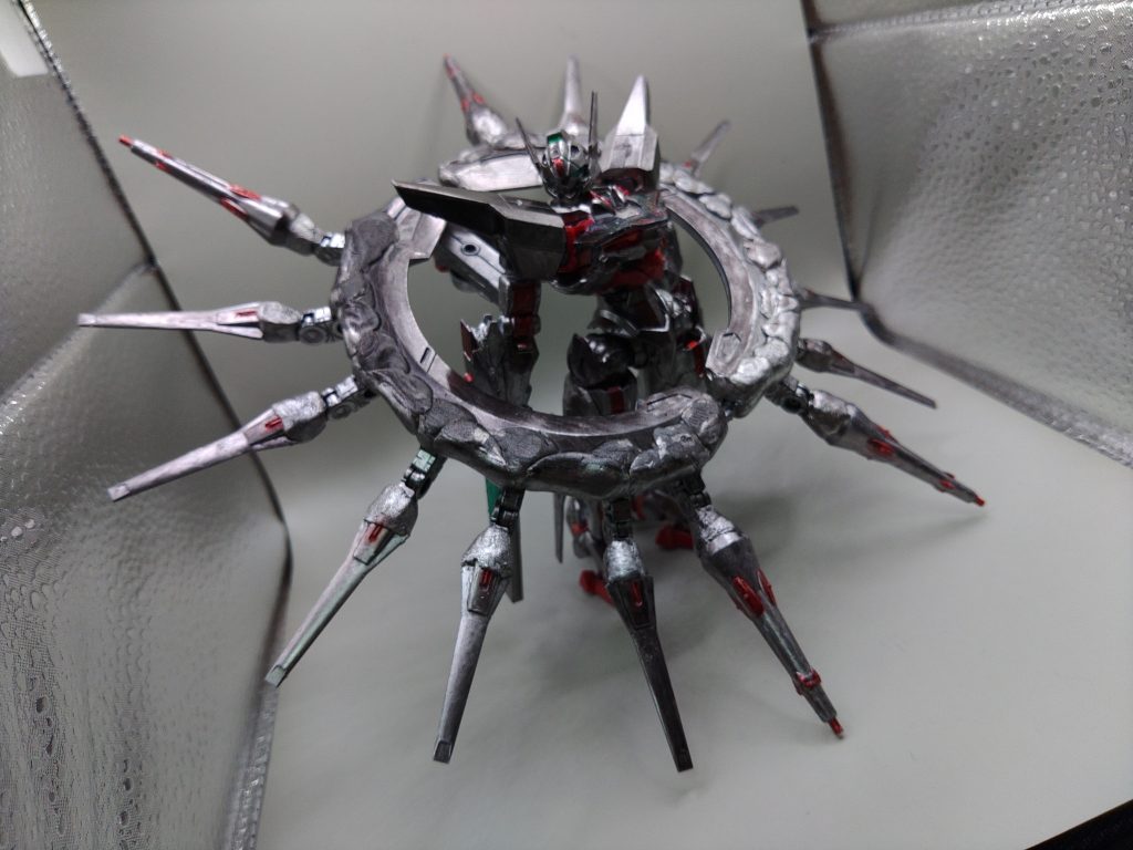 以上、ルブリス dark sunでした。この機体もお気に入りの1つです。特にMA形態は場所をとらないのが素晴らしいですね(笑)