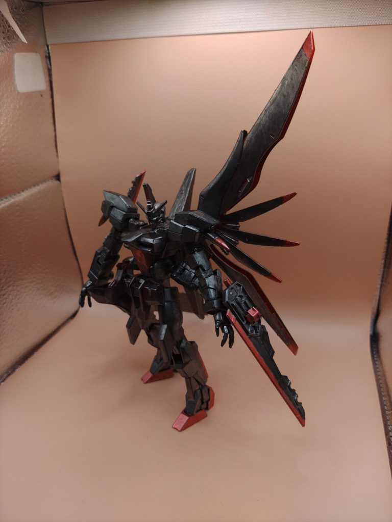 第2位 イージスガンダム ディスティニーパックシュバルゼッテの波にのって、片翼展開です。一番最初に、たくさんみてもらえた機体です。ありがとうございます。