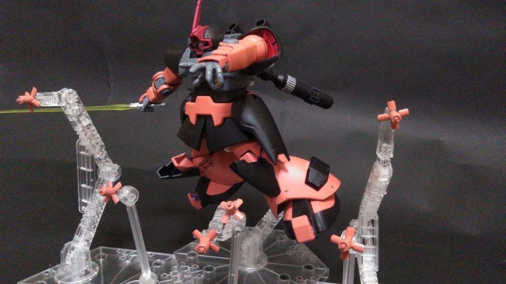 ファンネル展開