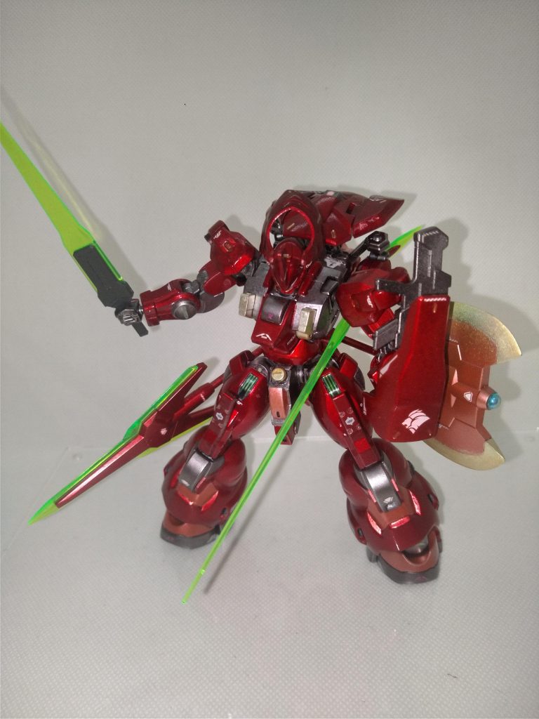 イーシュヴァラ基部は可動する為切り離さずに使用可能。但し操作難易度はお察し(フェルシー虐)