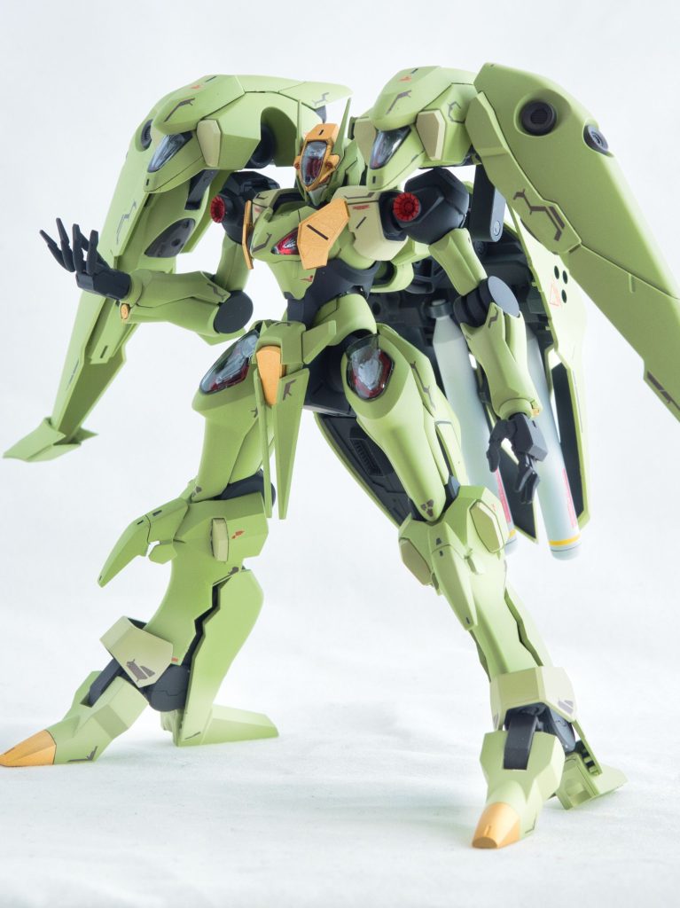 ガンダムクィン・ファラクト–6枚目/制作者：SHIOGI