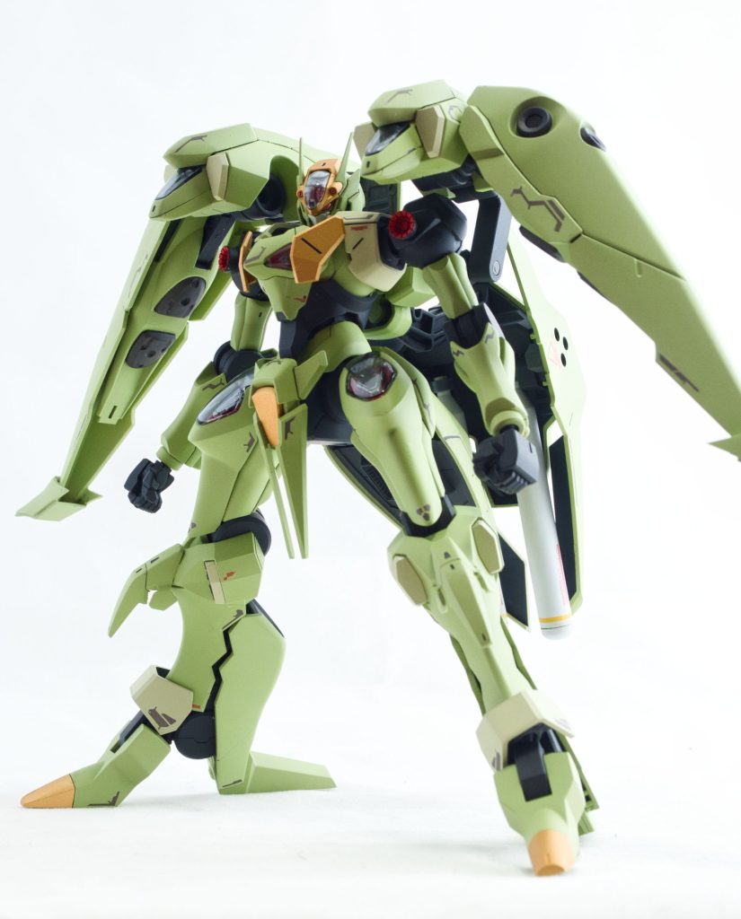 ガンダムクィン・ファラクト–3枚目/制作者：SHIOGI