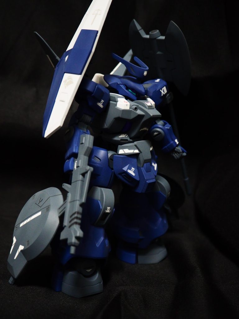 フロント②増加シールドはビギニングGから奪い取りました。SMGはアスタロトのもの。