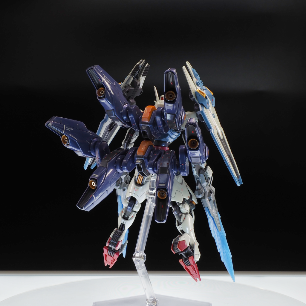 バックショット。推力強化のためミラソウル社製フライトユニットを3対に増設。