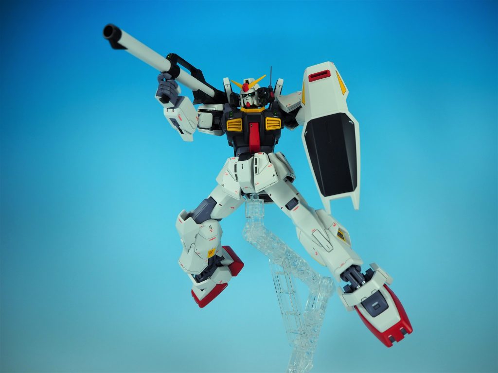 ハイパーバズーカ「散弾ではなぁ!」でお馴染みのバズーカこちらはREVIVE版の物のみで再現