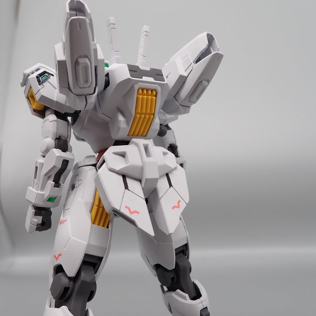 ガンダムキャリバーン–5枚目/制作者：アンジェロのプラモデル工房