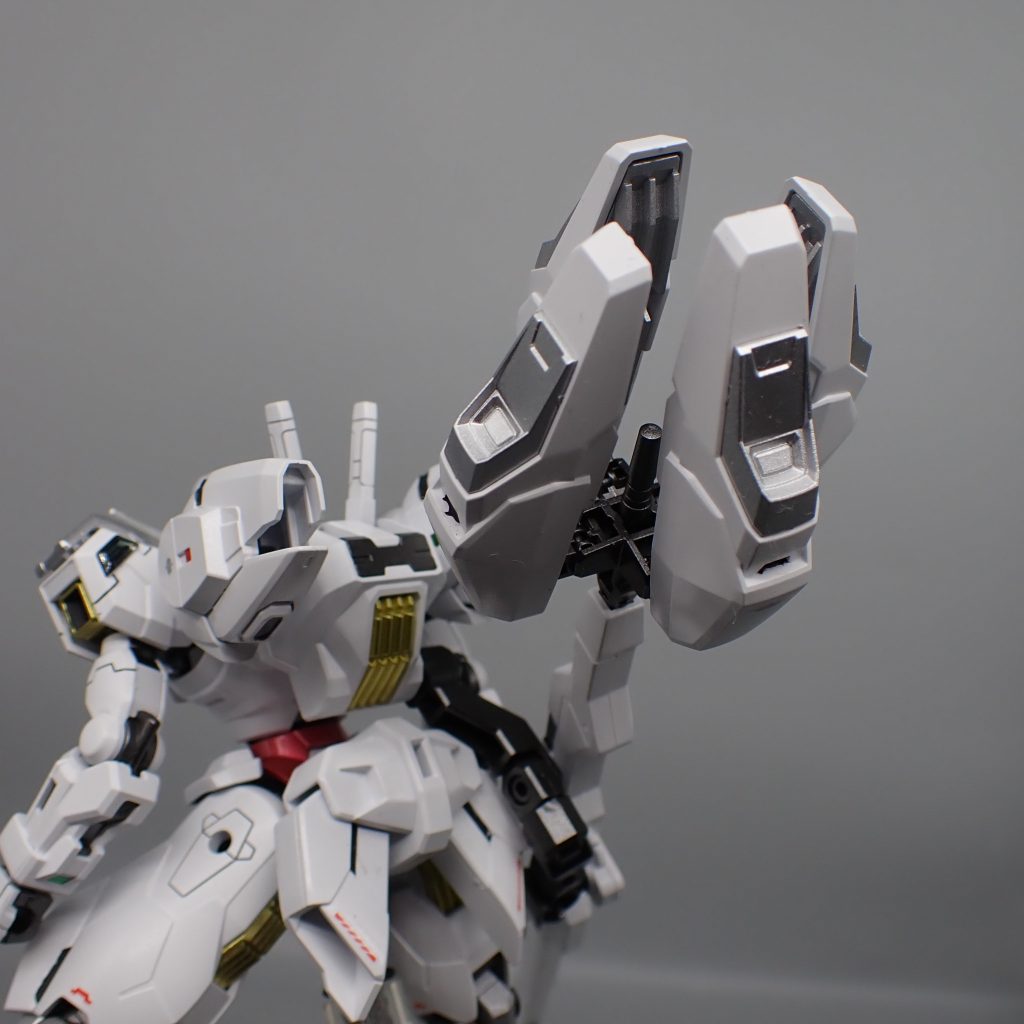 ガンダムキャリバーン–5枚目/制作者：アンジェロのプラモデル工房