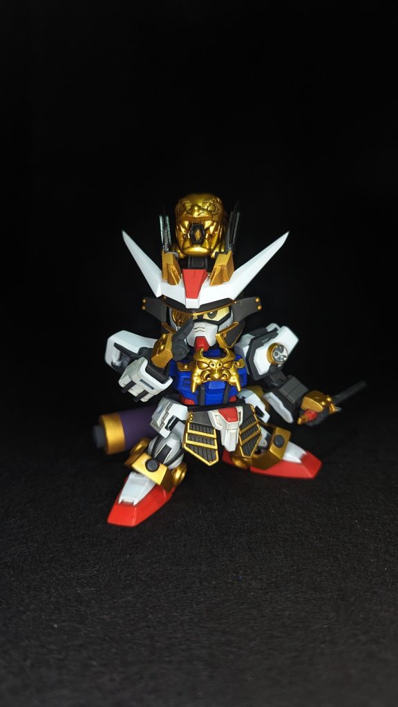 右手首はいくつかパターンを用意しました。印を結んでるのはSDWHの才蔵デルタカイのを加工してます。